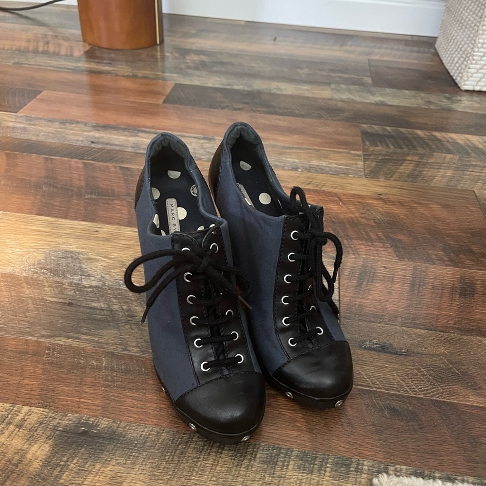 Marc by Marc Jacob Booties. Blue cloth with black leather lace up accent.